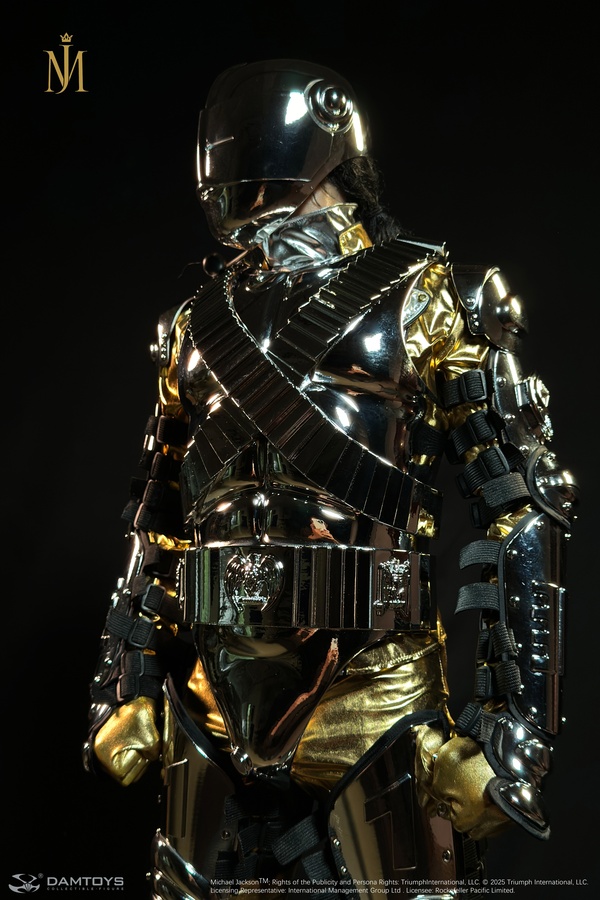 Michael Jackson HIStory Tour - Golden Armor (Deluxe) 1/2 Scale