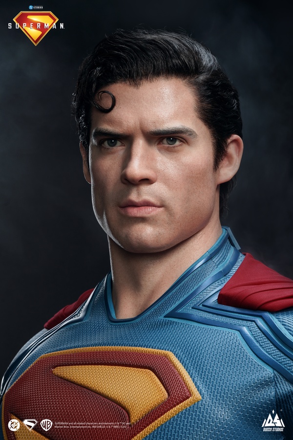 Superman (2025) Life-Size