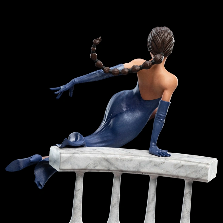 Lara Croft A Deal at the Opera