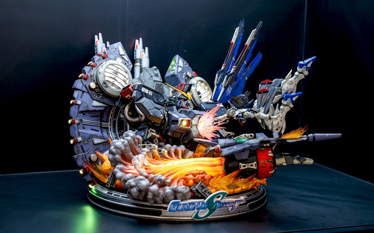 SEED Destiny FREEDOM GUNDAM vs DESTROY GUNDAM