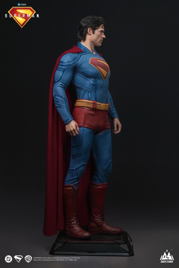 Superman (2025) Life-Size