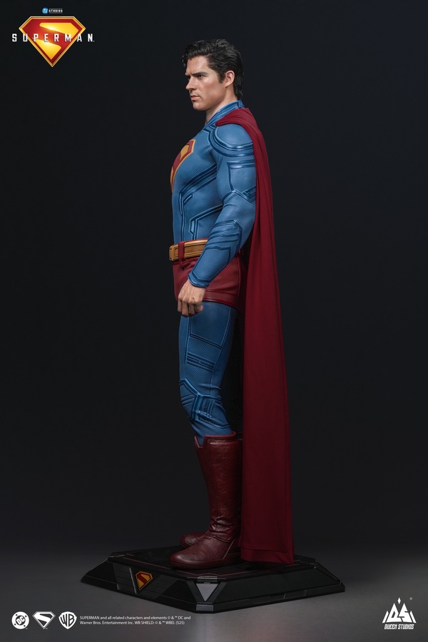 Superman (2025) Life-Size