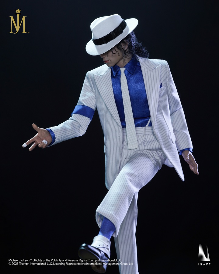 Michael Jackson - Smooth Criminal