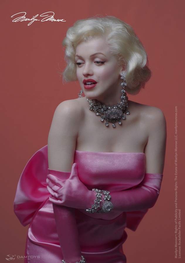 Marilyn Monroe - 1/3 Scale