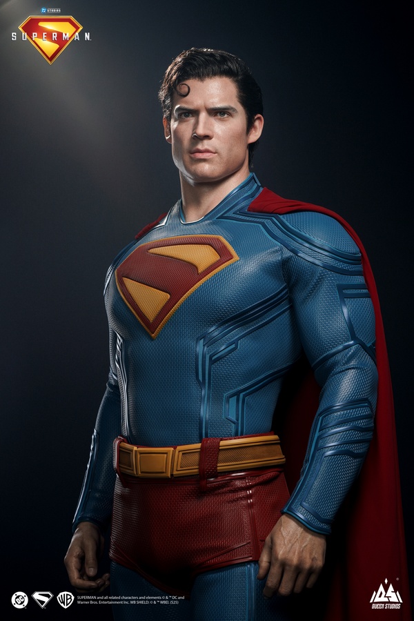 Superman (2025) Life-Size
