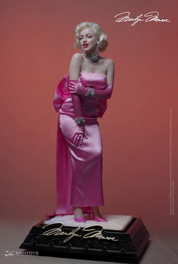 Marilyn Monroe - 1/3 Scale