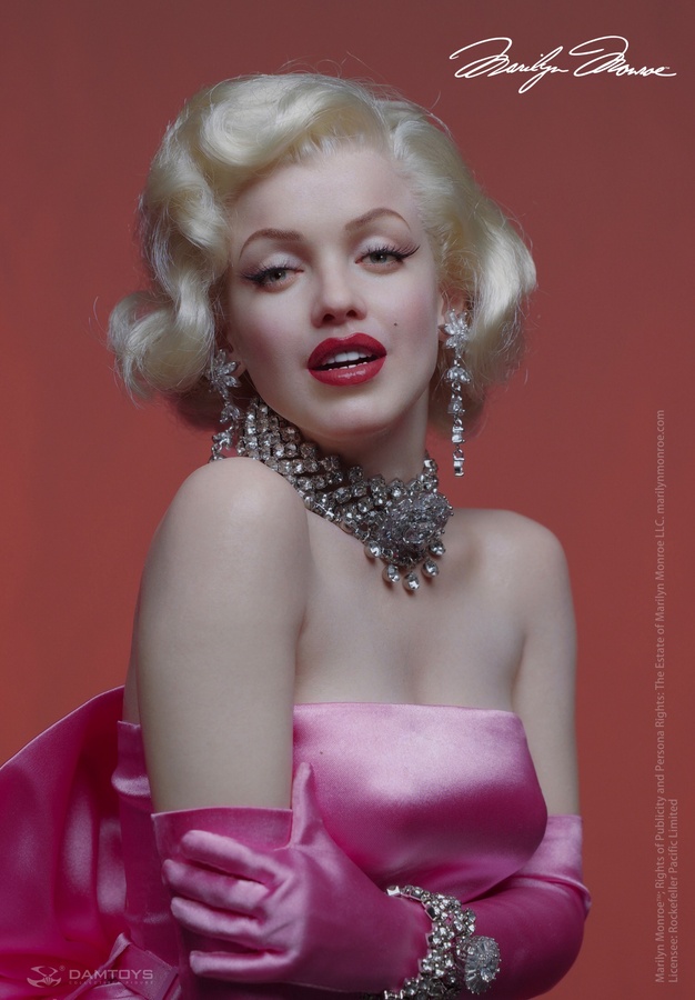 Marilyn Monroe - 1/3 Scale
