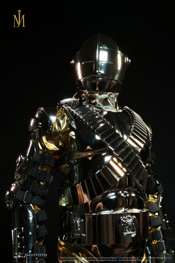 Michael Jackson HIStory Tour - Golden Armor (Deluxe) 1/2 Scale