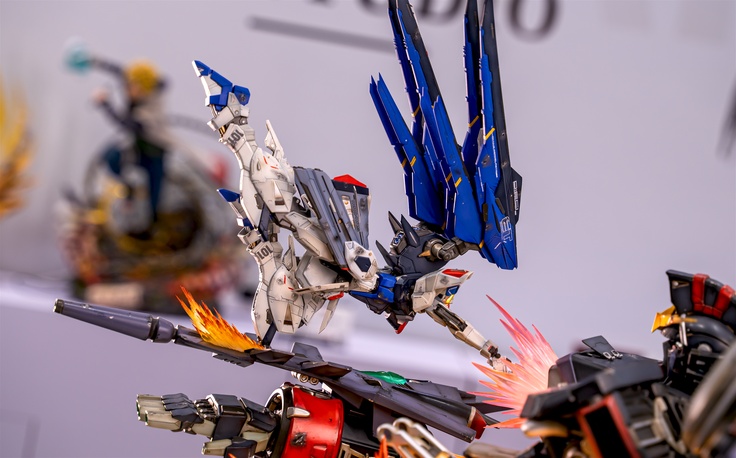 SEED Destiny FREEDOM GUNDAM vs DESTROY GUNDAM