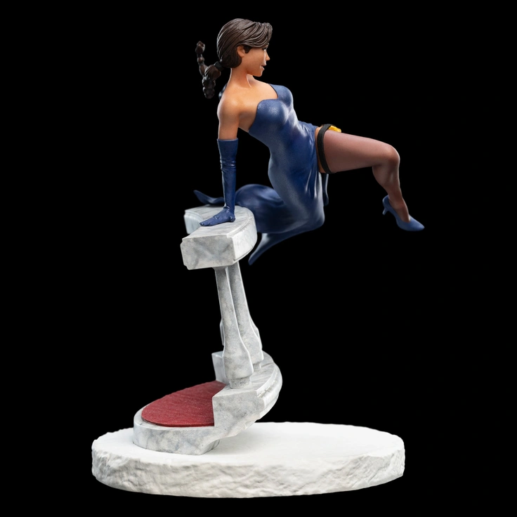 Lara Croft A Deal at the Opera