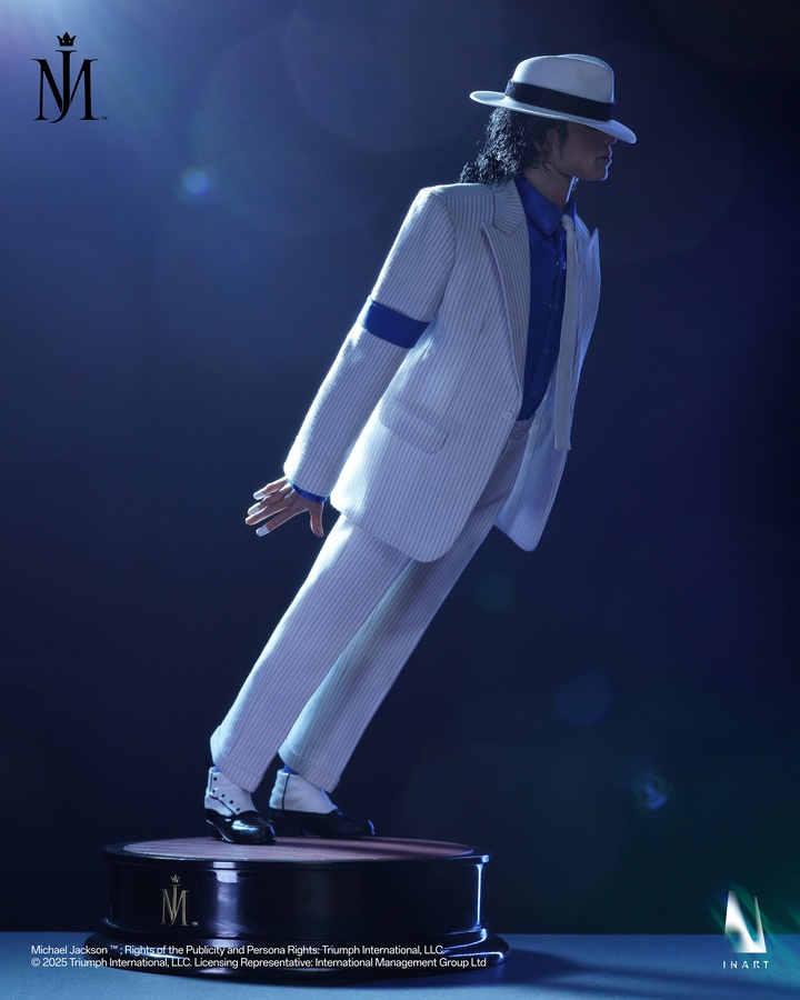 Michael Jackson - Smooth Criminal