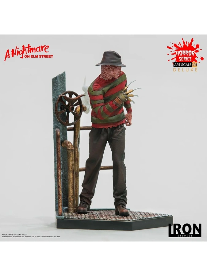 Freddy Krueger and Pennywise - Deluxe Version (Horror Series)