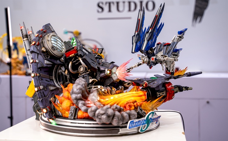 SEED Destiny FREEDOM GUNDAM vs DESTROY GUNDAM