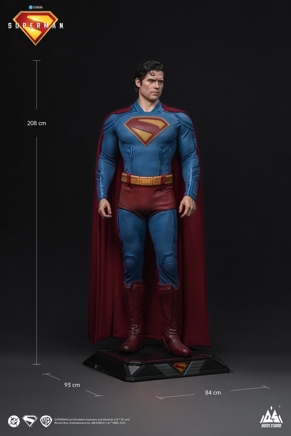 Superman (2025) Life-Size