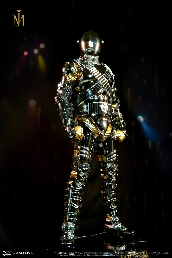 Michael Jackson HIStory Tour - Golden Armor (Deluxe) 1/2 Scale