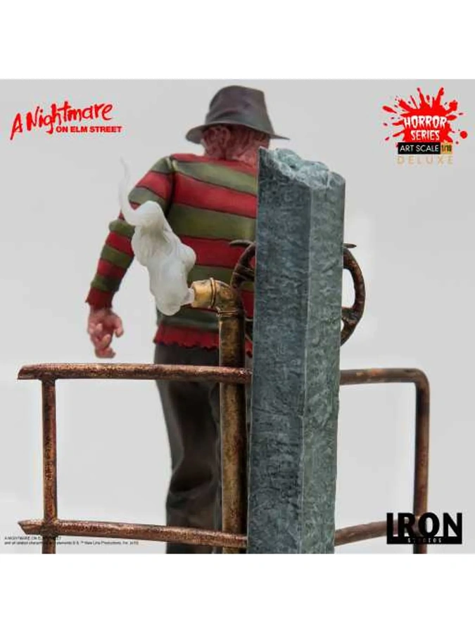 Freddy Krueger and Pennywise - Deluxe Version (Horror Series)