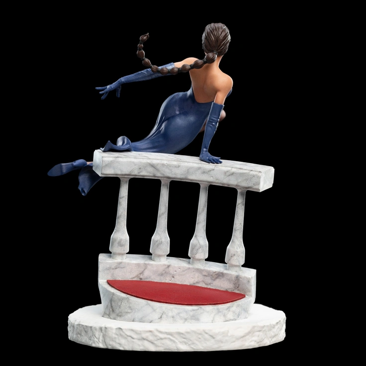 Lara Croft A Deal at the Opera