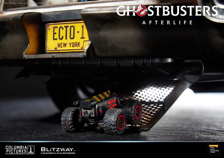 Ghostbusters “ECTO-1”