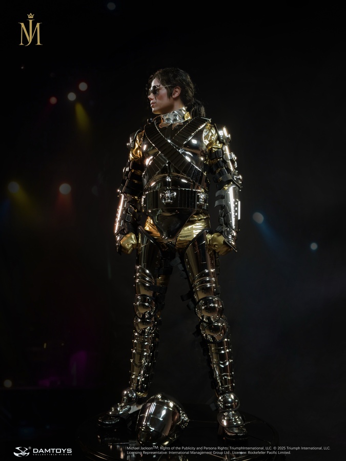 Michael Jackson HIStory Tour - Golden Armor (Deluxe) 1/2 Scale