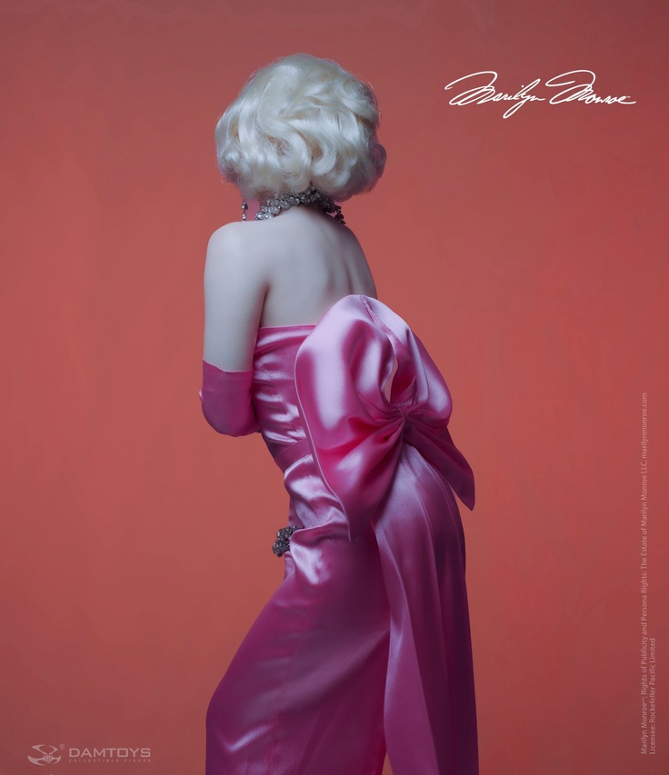 Marilyn Monroe - 1/3 Scale