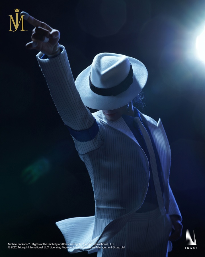 Michael Jackson - Smooth Criminal