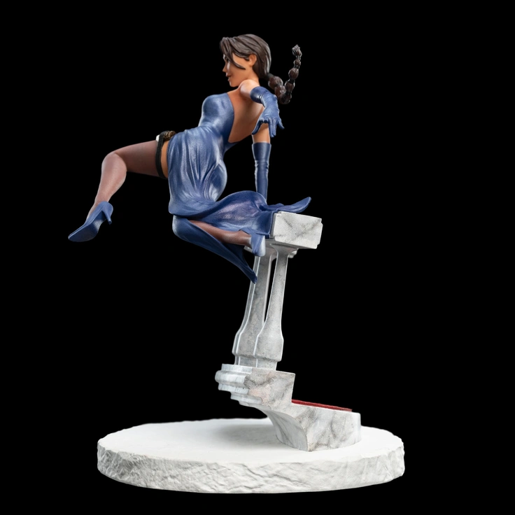 Lara Croft A Deal at the Opera