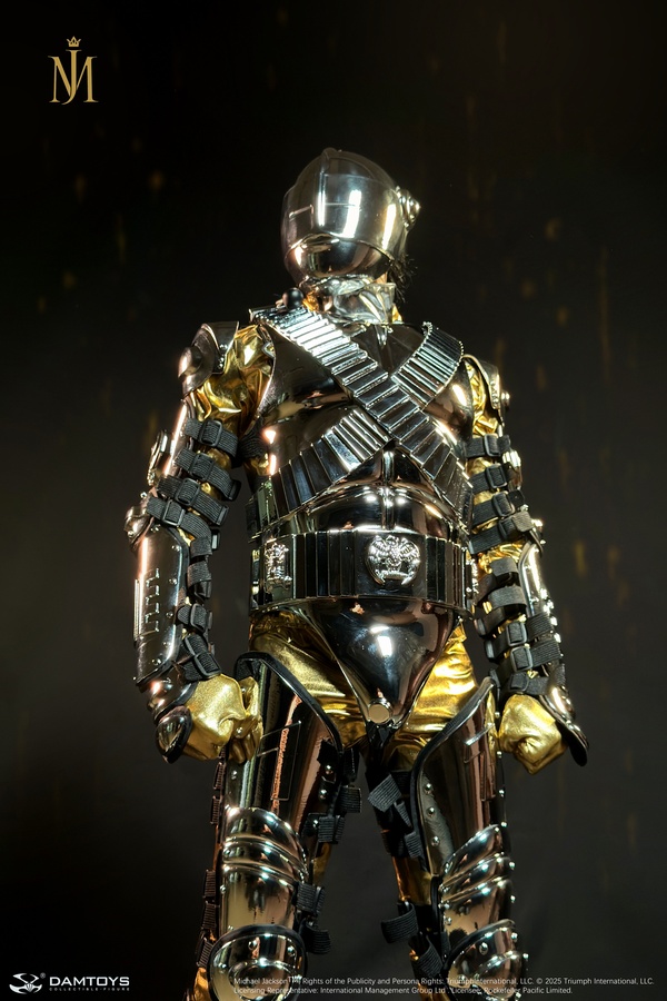 Michael Jackson HIStory Tour - Golden Armor (Deluxe) 1/2 Scale
